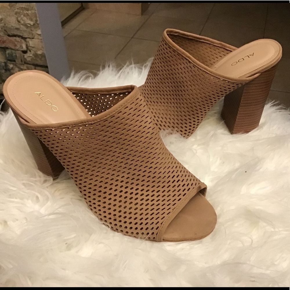 Aldo Sandals Size 10